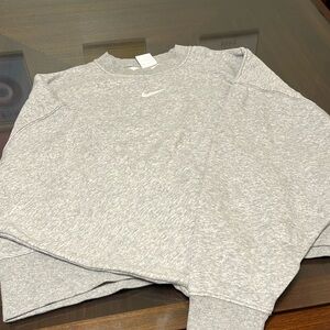 nike crewneck